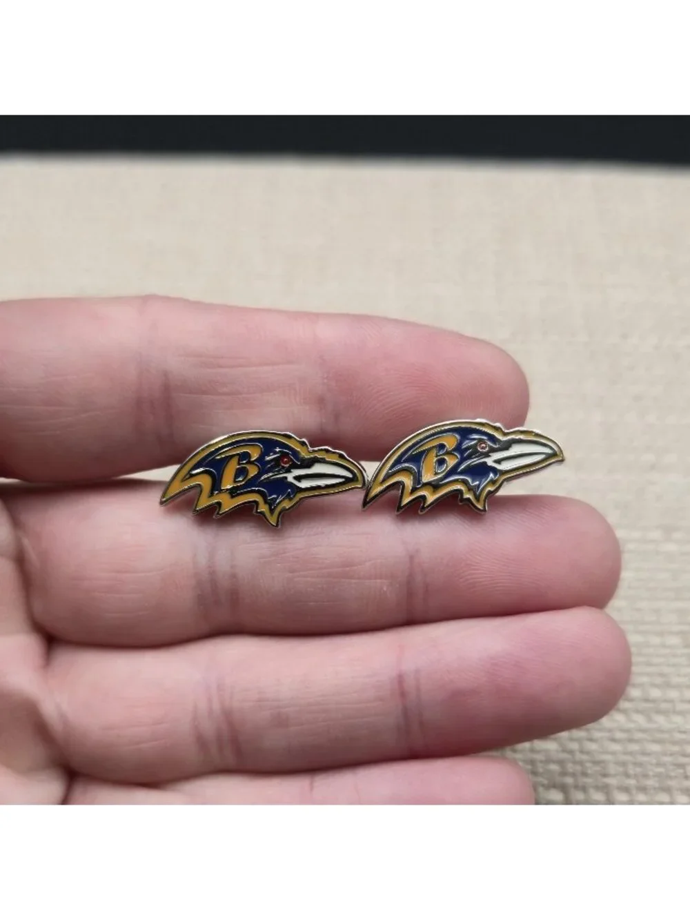 Baltimore Ravens Cufflinks and Tie Clip Set, NFL Men’s Formal Gift A8130